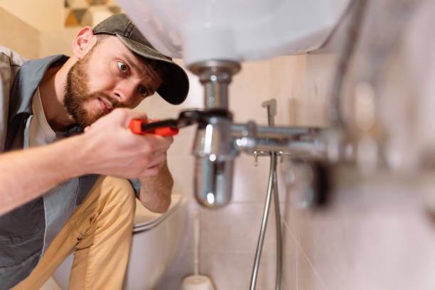 Best Clogged Drain Plumber  in Washington Mills, NY